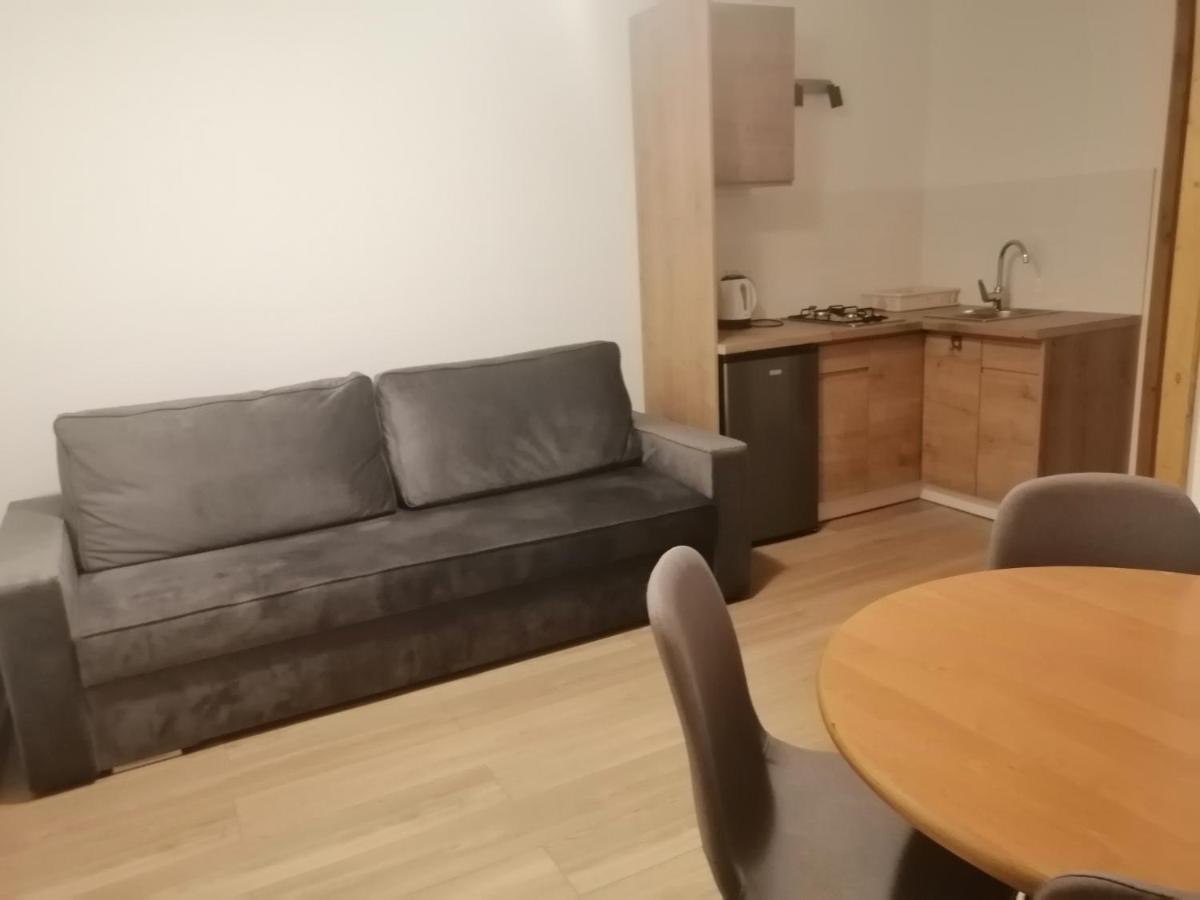 Pokoje Goscinne Przy Lesie Pobiedna Exterior foto