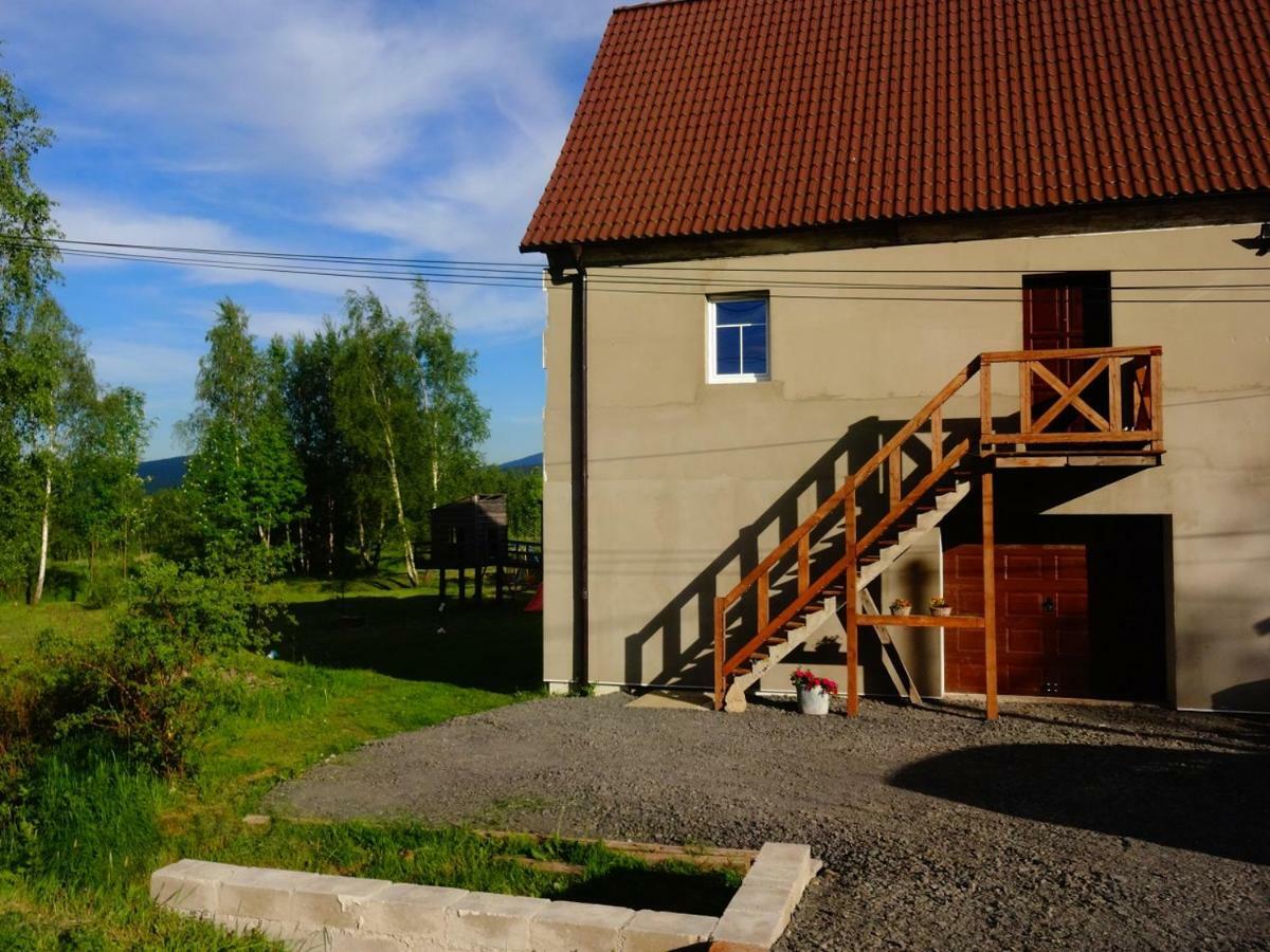 Pokoje Goscinne Przy Lesie Pobiedna Exterior foto